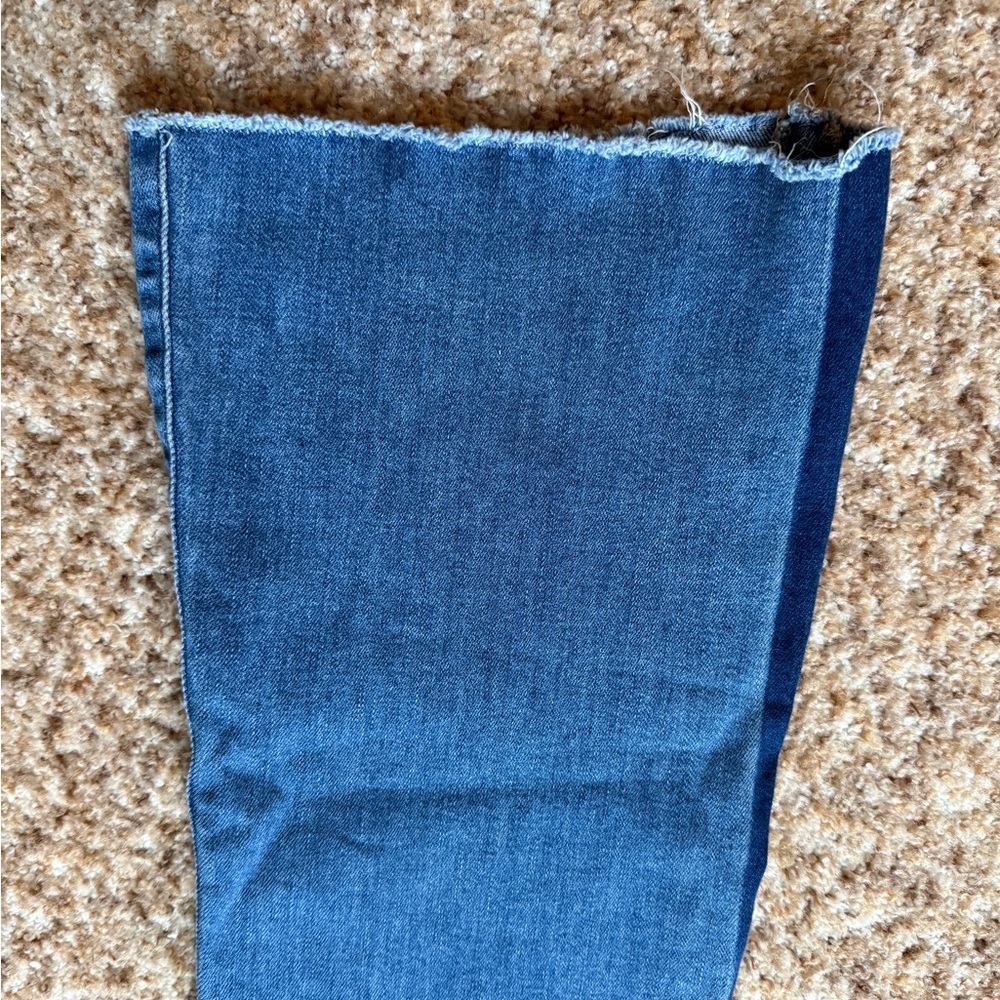 Flying Monkey Womens Jeans 24 Hi-Rise ankle flare denim, raw hem and two toned - Picture 6 of 6